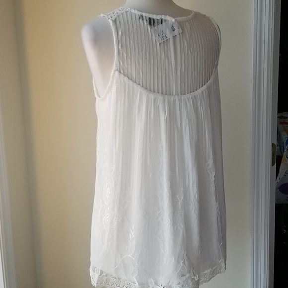 Suzanne Betro White Lace Sleeveless Boho Tunic - Picture 5 of 7